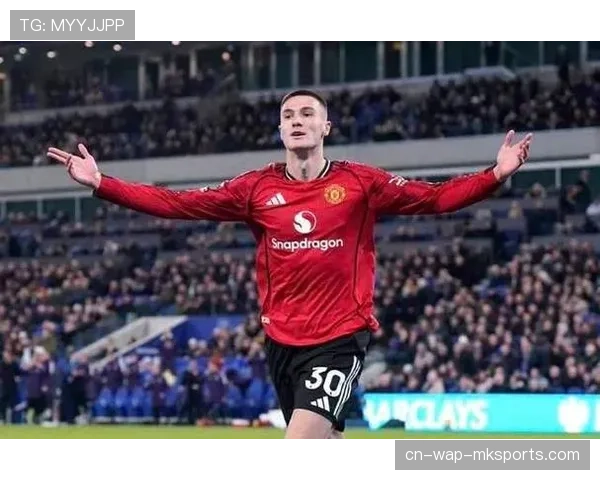 曼联新门将拉门斯仅1810万英镑签约决策获验证 曼联新门将拉门斯仅1810万英镑签约决策获验证