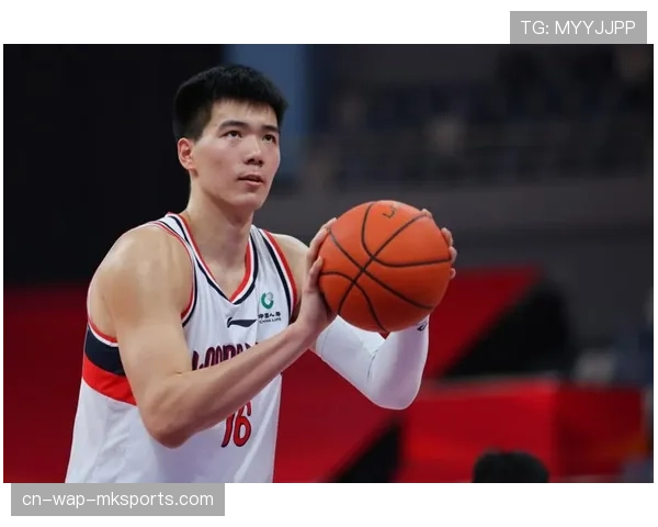 焦泊乔身披16号战袍 广东内线年轻化进程加速